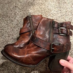 Free bird size 8 booties. Good condition, just do not fit anymore.